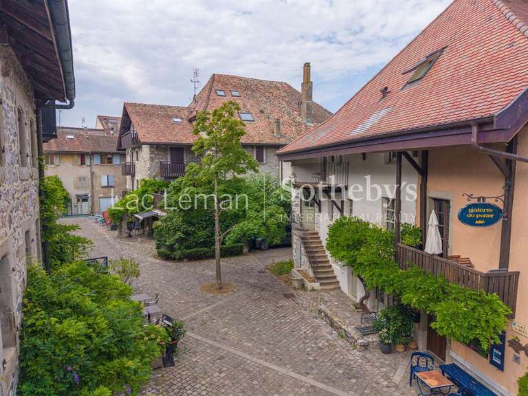 Maison Nernier - 5 chambres - 142m²