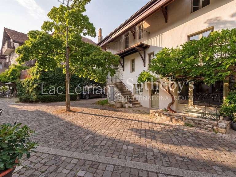Maison Nernier - 5 chambres - 142m²