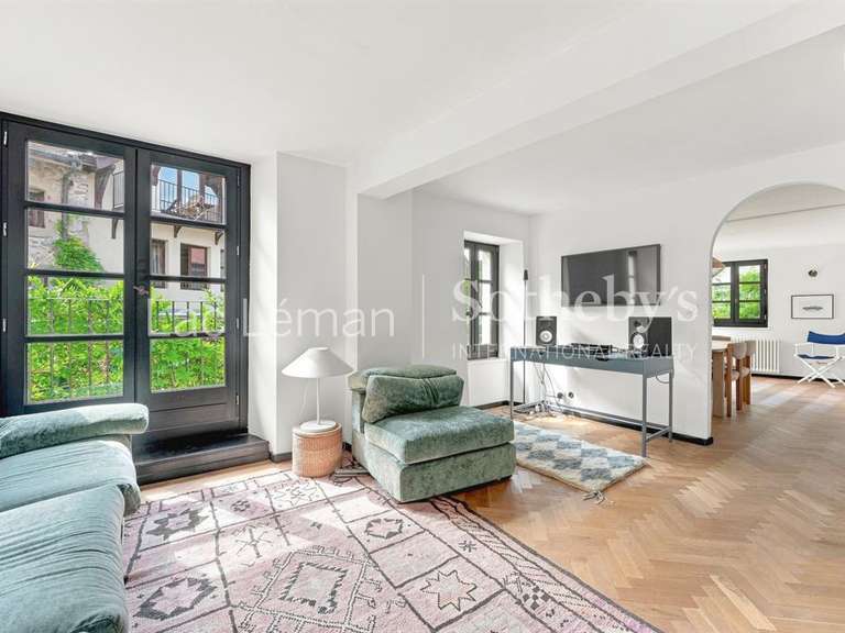 Maison Nernier - 5 chambres - 142m²