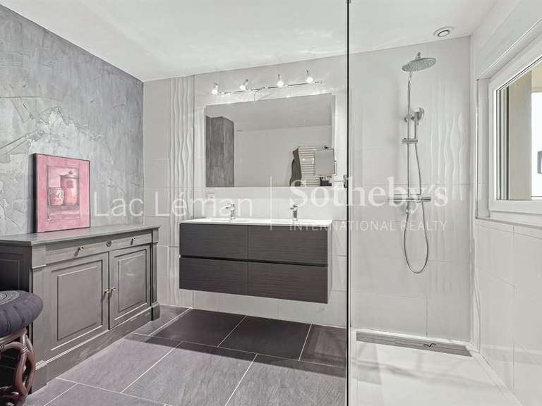 Maison Nernier - 5 chambres - 310m²