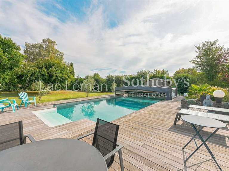 Maison Nernier - 5 chambres - 310m²