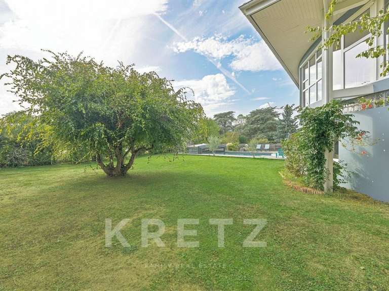 Maison Nernier - 310m²