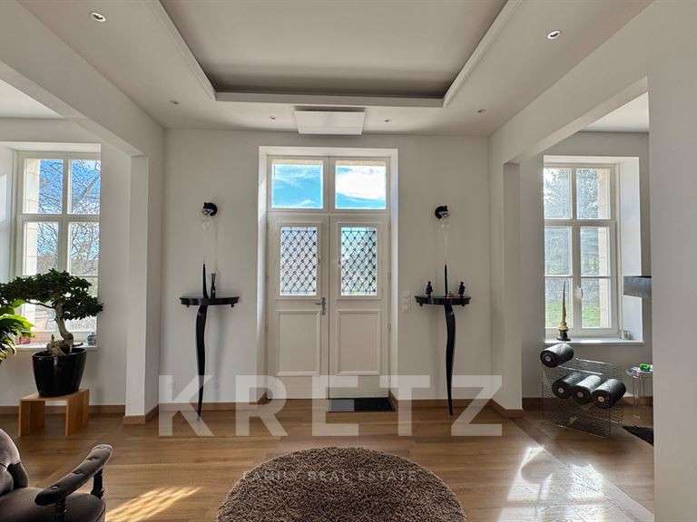 Château Neuillé-Pont-Pierre - 5 chambres - 420m²