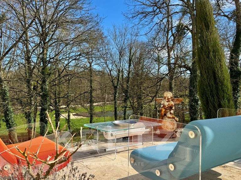 Château Neuillé-Pont-Pierre - 5 chambres - 420m²