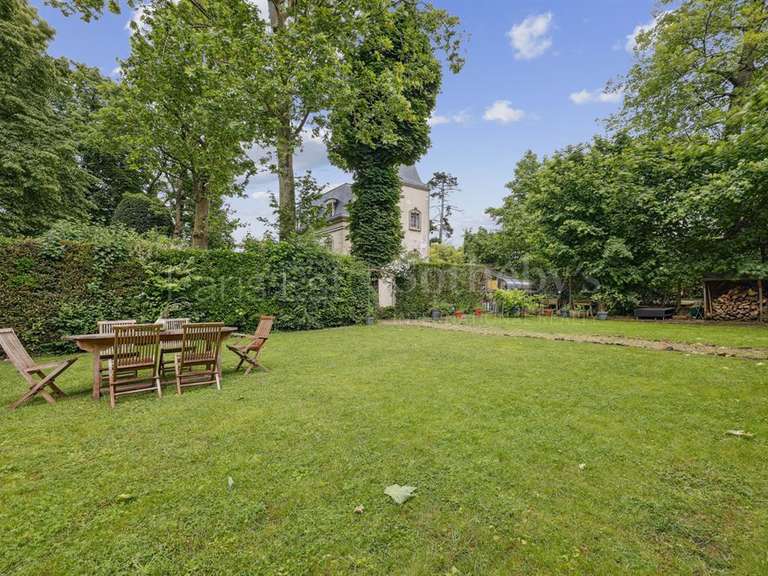 Maison Neuilly-Plaisance - 5 chambres - 200m²