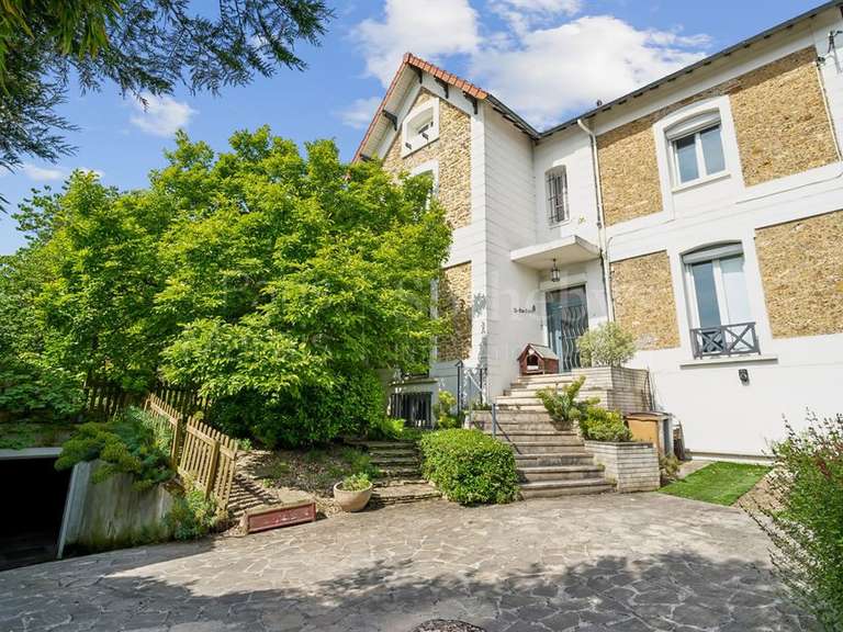 Maison Neuilly-Plaisance - 5 chambres - 231m²