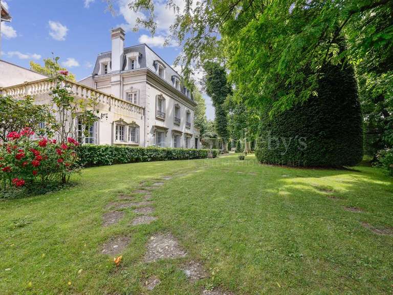 Maison Neuilly-Plaisance - 5 chambres - 185m²