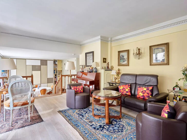 Sale Apartment Neuilly-sur-Seine - 2 bedrooms