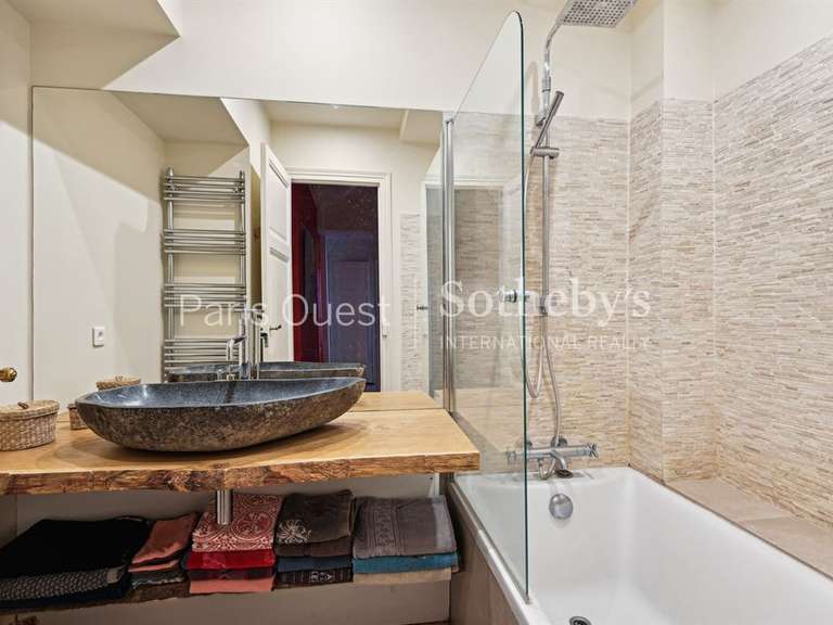 Appartement Neuilly-sur-Seine - 3 chambres - 245m²