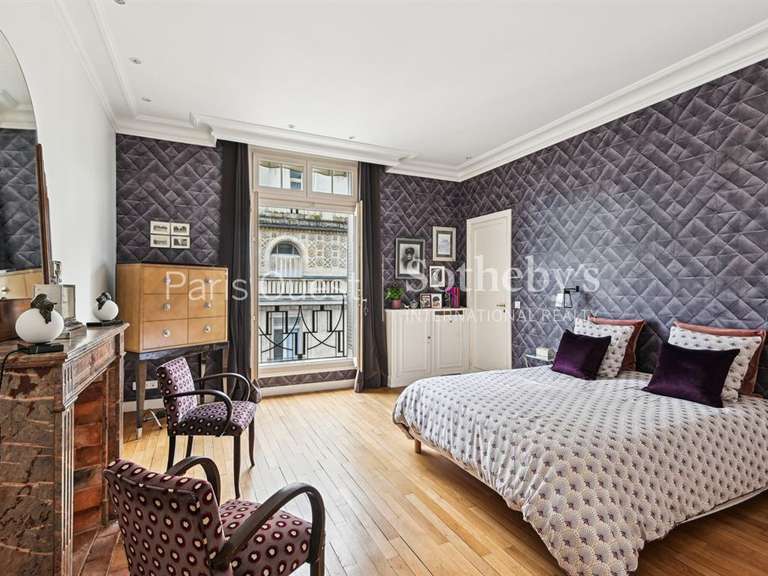 Appartement Neuilly-sur-Seine - 3 chambres - 245m²