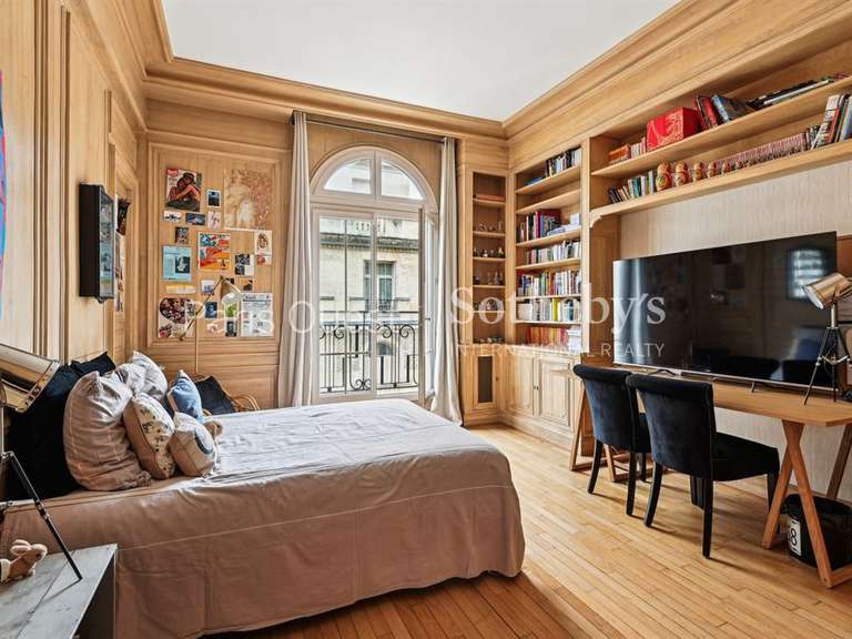 Appartement Neuilly-sur-Seine - 3 chambres - 245m²