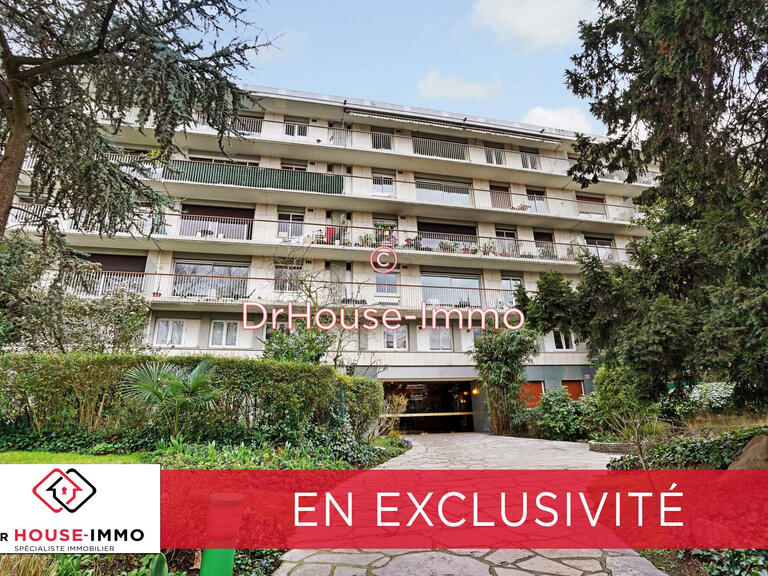 Apartment Neuilly-sur-Seine - 2 bedrooms - 107m²