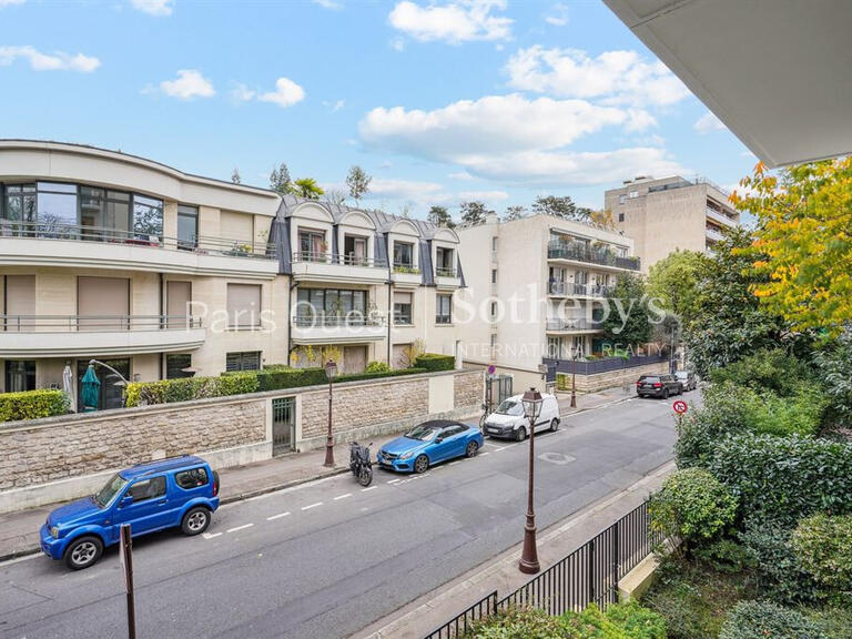 Apartment Neuilly-sur-Seine - 2 bedrooms - 92m²