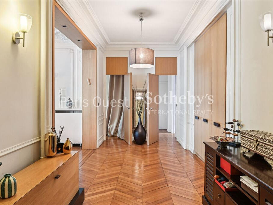 Apartment Neuilly-sur-Seine