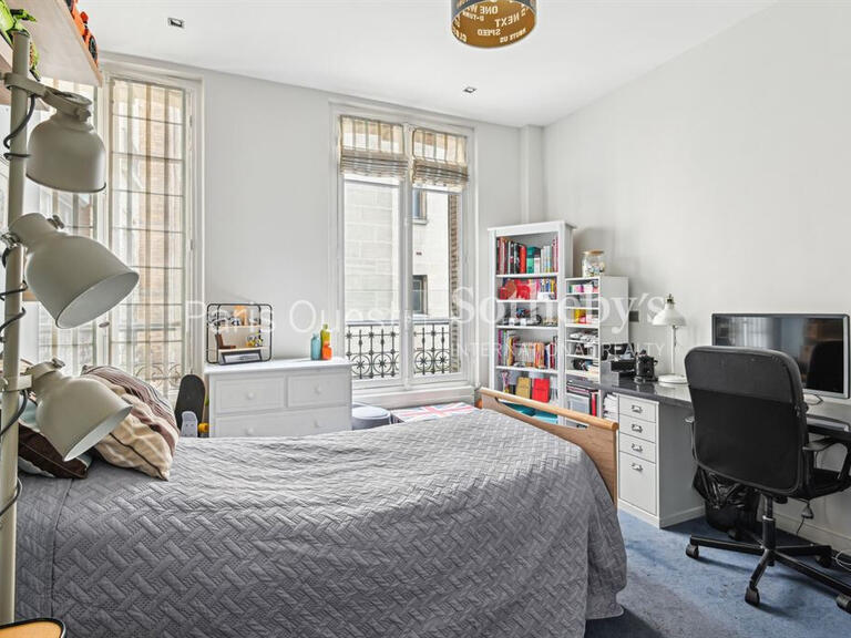 Apartment Neuilly-sur-Seine - 4 bedrooms - 210m²
