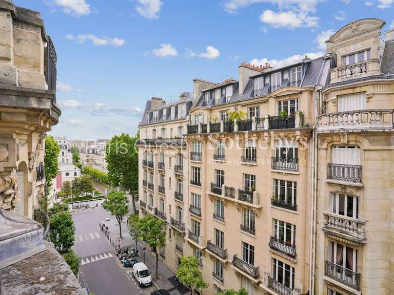 Appartement Neuilly-sur-Seine - 3 chambres - 137m²