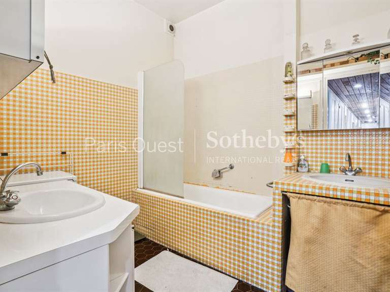 Appartement Neuilly-sur-Seine - 3 chambres - 137m²