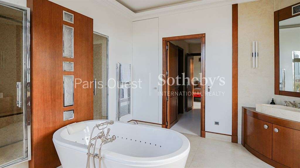 Apartment Neuilly-sur-Seine