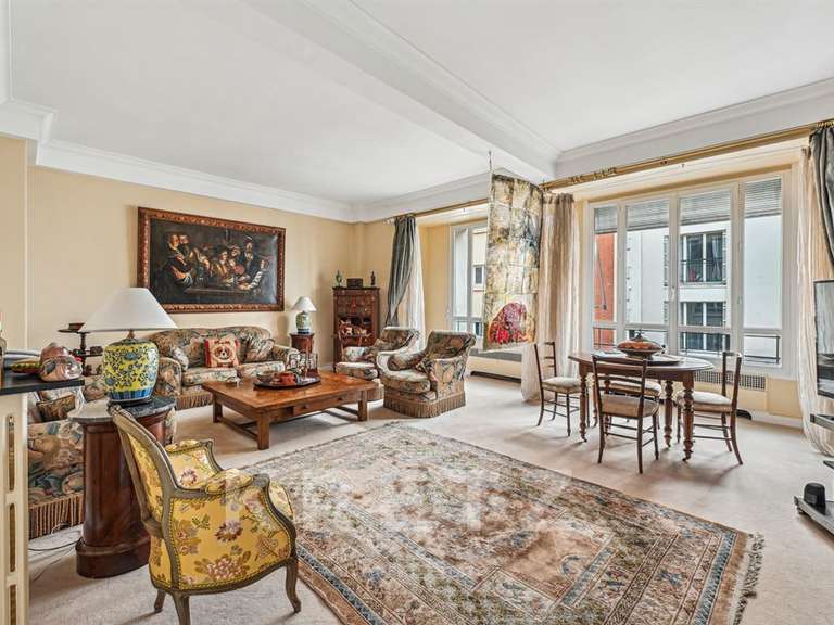 Apartment Neuilly-sur-Seine - 2 bedrooms - 145m²
