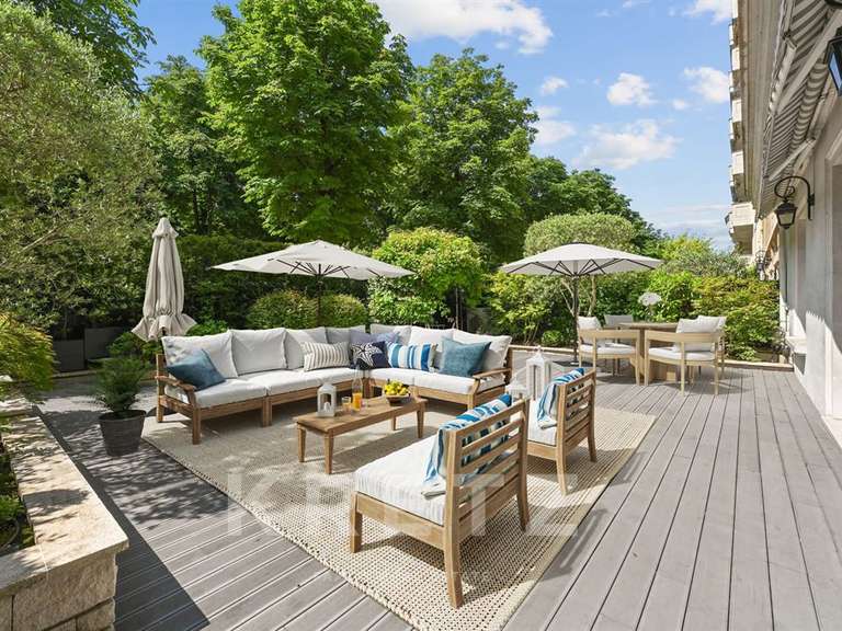 Appartement Neuilly-sur-Seine - 4 chambres - 368m²