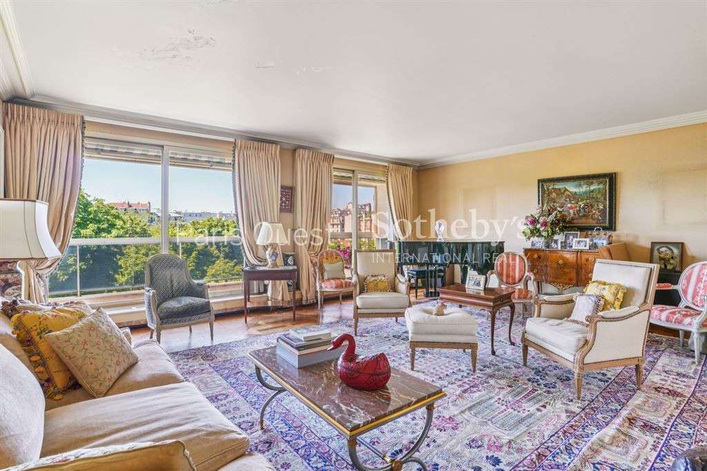Apartment Neuilly-sur-Seine