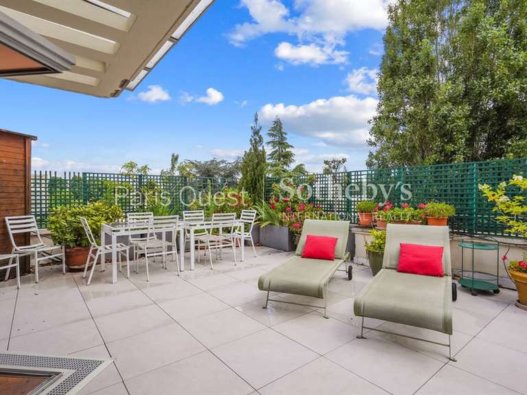 Appartement Neuilly-sur-Seine - 3 chambres - 147m²