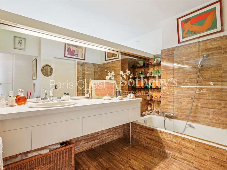 Appartement Neuilly-sur-Seine - 3 chambres - 147m²