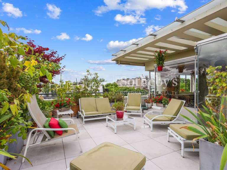 Appartement Neuilly-sur-Seine - 3 chambres - 147m²