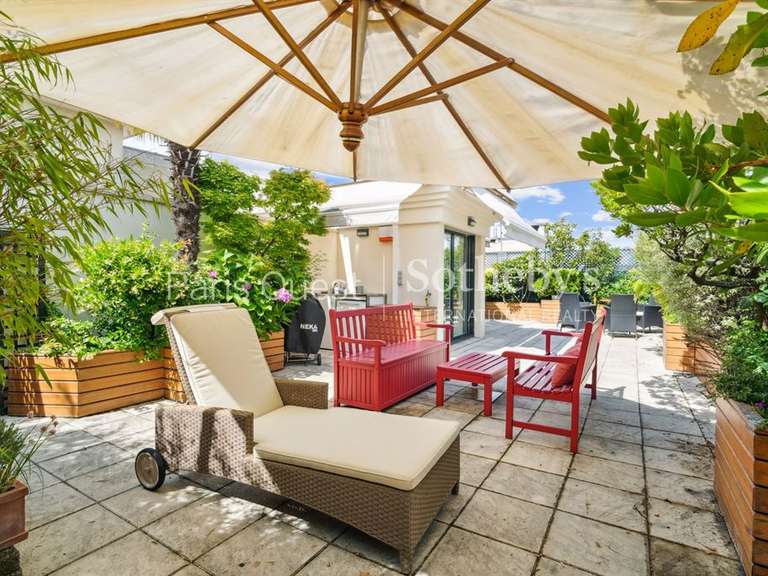 Appartement Neuilly-sur-Seine - 3 chambres - 134m²