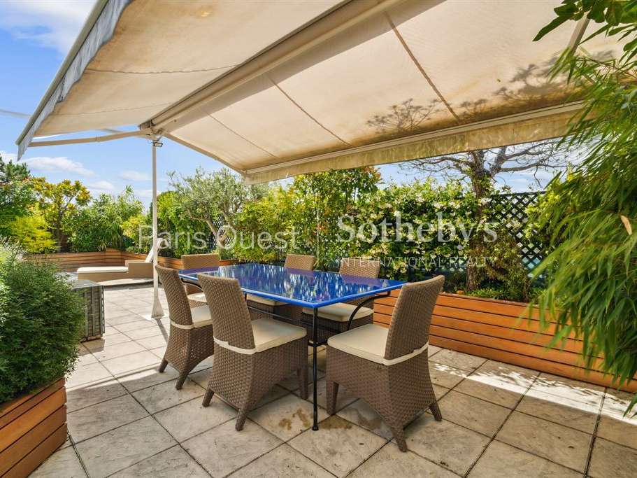 Apartment Neuilly-sur-Seine