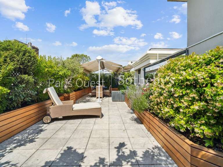 Appartement Neuilly-sur-Seine - 3 chambres - 134m²