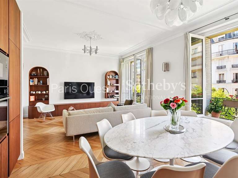 Appartement Neuilly-sur-Seine - 2 chambres - 79m²