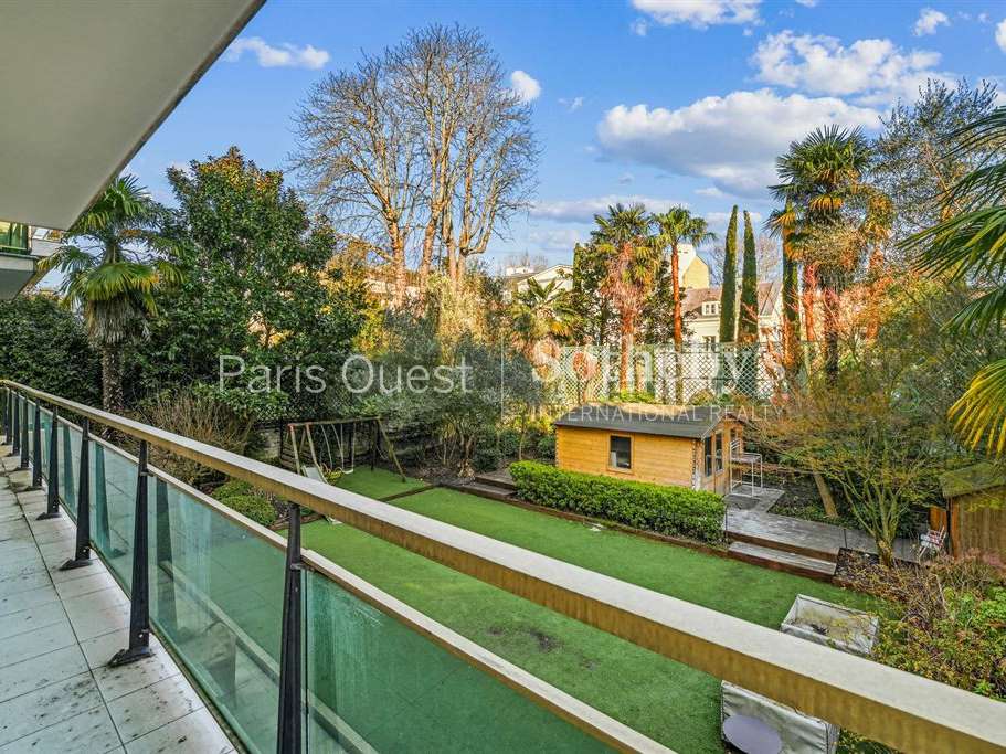 Apartment Neuilly-sur-Seine
