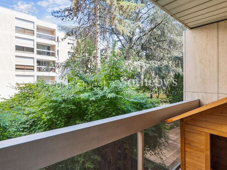 Appartement Neuilly-sur-Seine - 5 chambres - 215m²