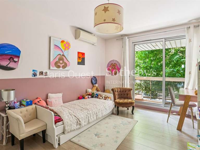 Appartement Neuilly-sur-Seine - 5 chambres - 215m²