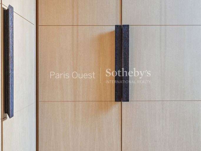 Appartement Neuilly-sur-Seine - 4 chambres - 210m²