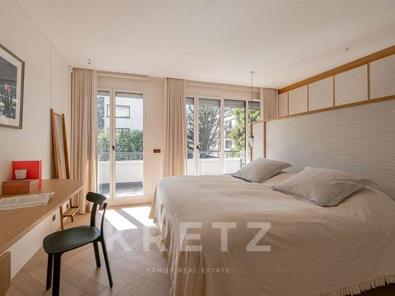 Appartement Neuilly-sur-Seine - 3 chambres - 211m²