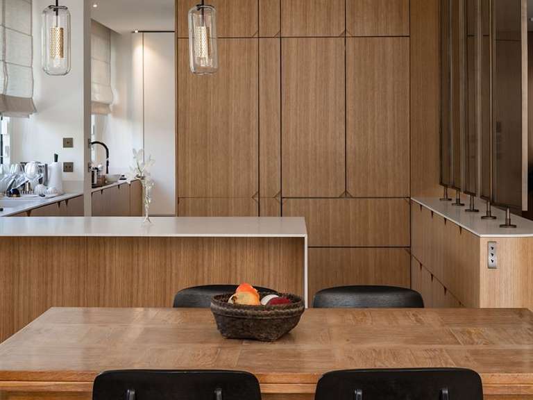 Apartment Neuilly-sur-Seine - 4 bedrooms - 211m²