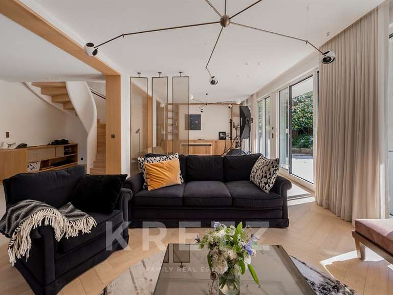 Appartement Neuilly-sur-Seine - 3 chambres - 211m²