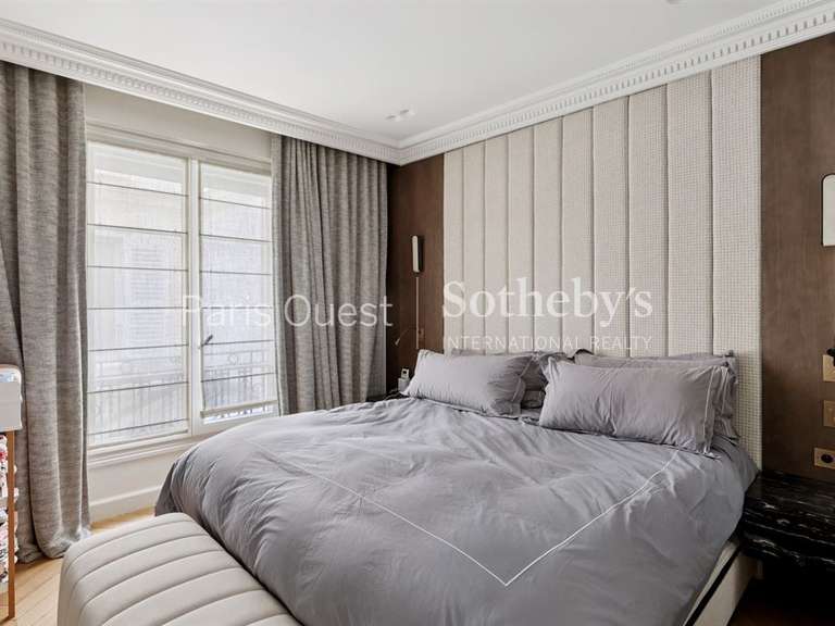 Appartement Neuilly-sur-Seine - 3 chambres - 110m²