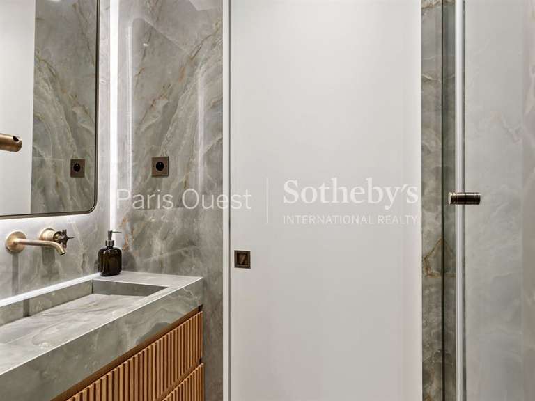 Appartement Neuilly-sur-Seine - 3 chambres - 110m²