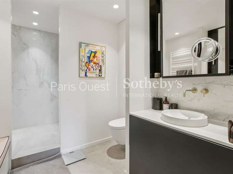 Appartement Neuilly-sur-Seine - 1 chambre - 92m²