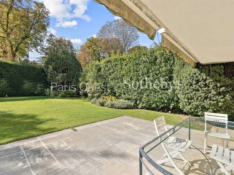 Appartement Neuilly-sur-Seine - 5 chambres - 255m²