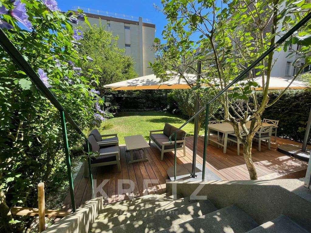 Apartment Neuilly-sur-Seine