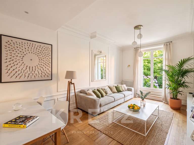 Appartement Neuilly-sur-Seine - 2 chambres - 151m²