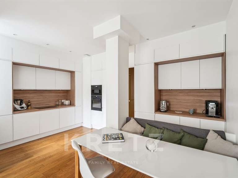 Appartement Neuilly-sur-Seine - 2 chambres - 151m²