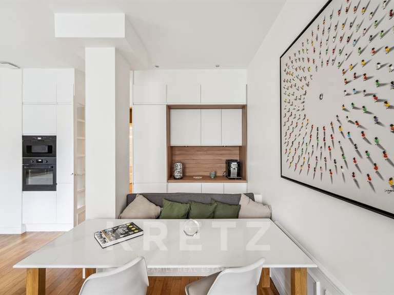 Appartement Neuilly-sur-Seine - 2 chambres - 151m²