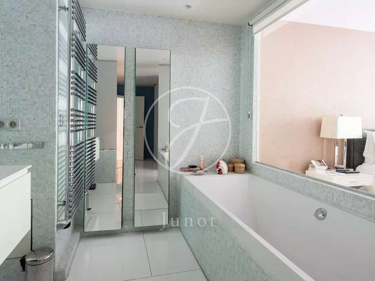 Appartement Neuilly-sur-Seine - 5 chambres - 243m²