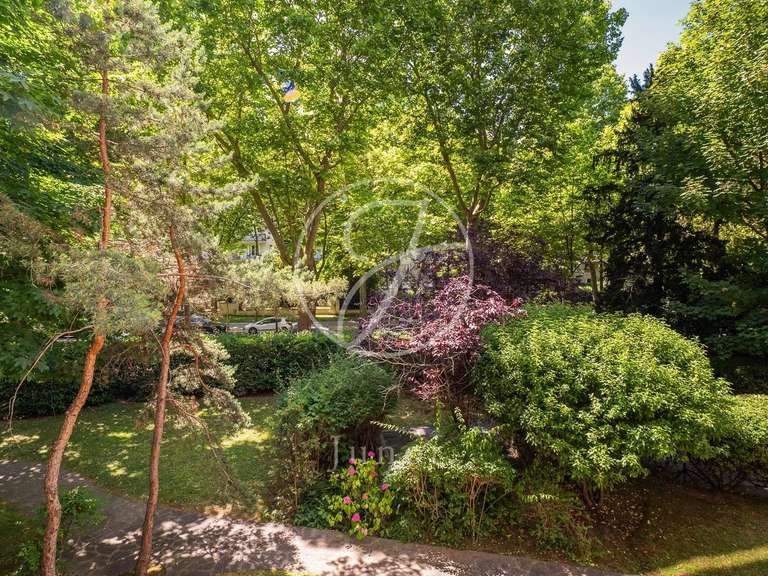 Appartement Neuilly-sur-Seine - 5 chambres - 243m²