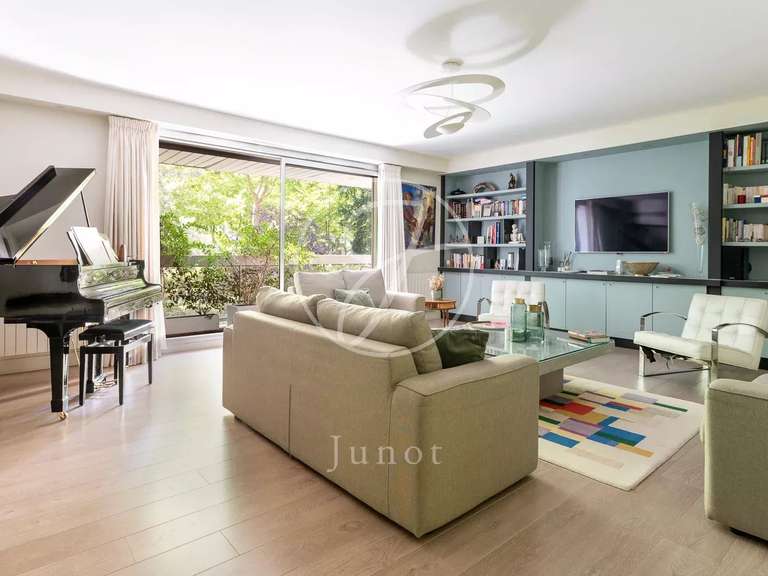Appartement Neuilly-sur-Seine - 5 chambres - 243m²